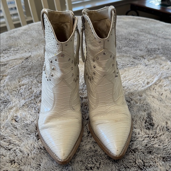 Sam Edelman Iris 2 Studded Western Boots White Croc Embossed Leather Women’s 10 - Picture 3 of 14